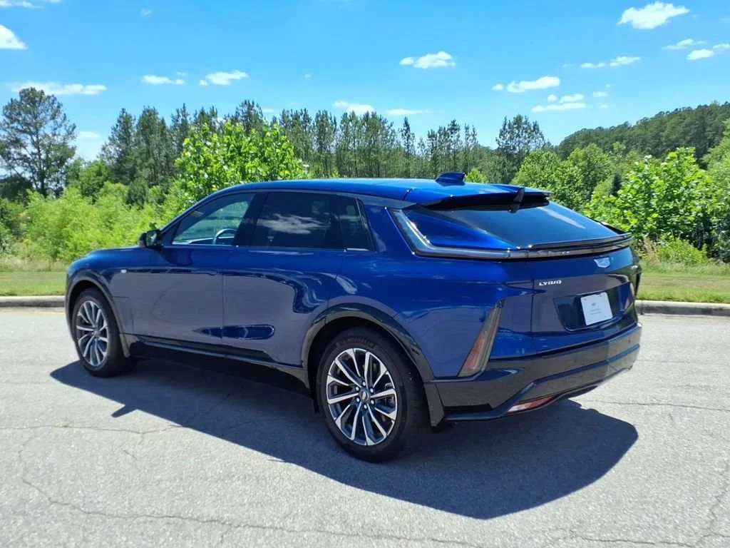 2024 Cadillac LYRIQ Sport 2 - Photo 9