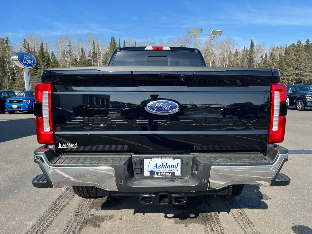 New 2026 Black Ford Lariat image 4