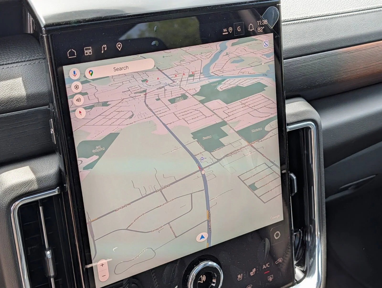 2026 GMC Yukon Denali - Photo 8