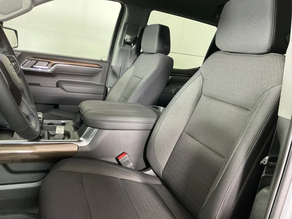New 2026 Sterling Gray Metallic Chevrolet RST image 4