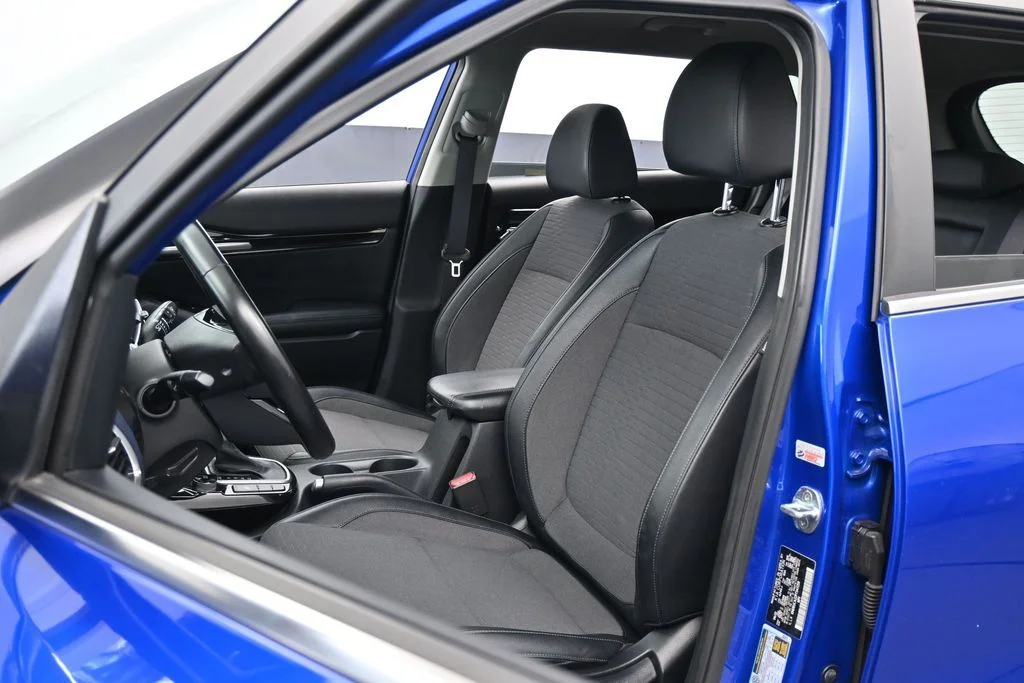 Used 2023 Neptune Blue Kia Nightfall image 10
