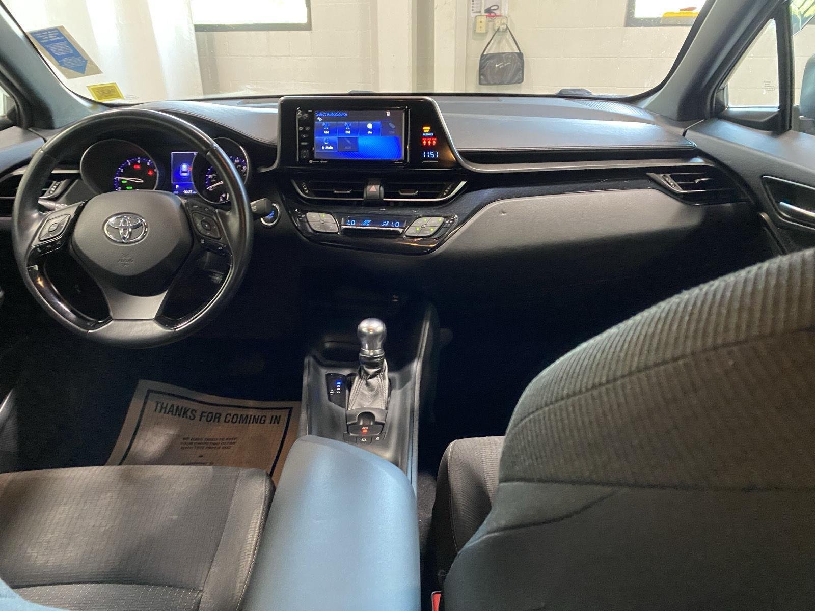 Used 2018 Black Sand Pearl Toyota XLE Premium image 4