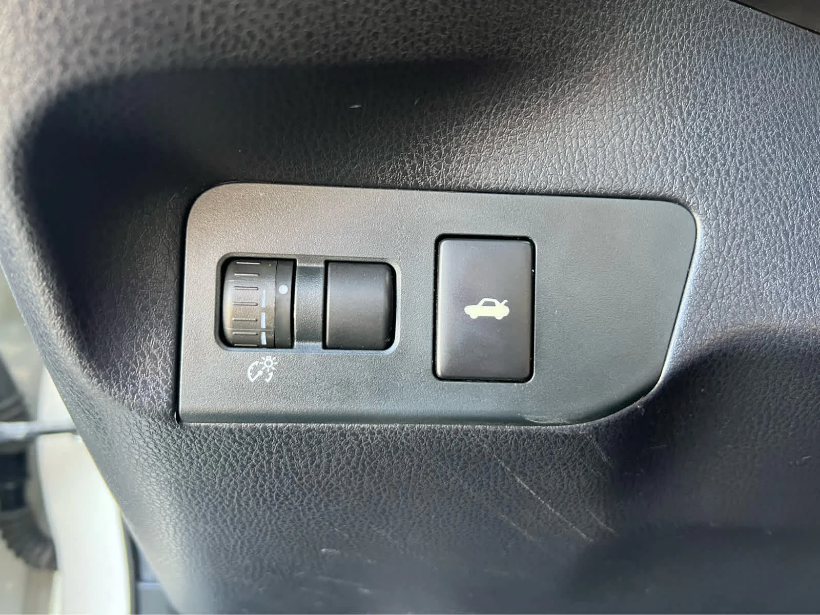 Used 2017 Halo Toyota  image 29