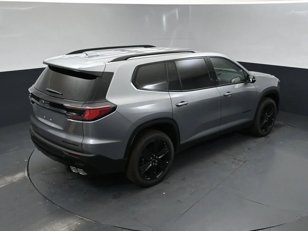 New 2026 Sterling Metallic GMC Elevation image 54