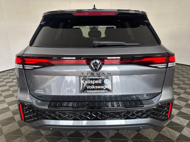 New 2026 Gray Volkswagen 2.0T SE R-Line Black image 19