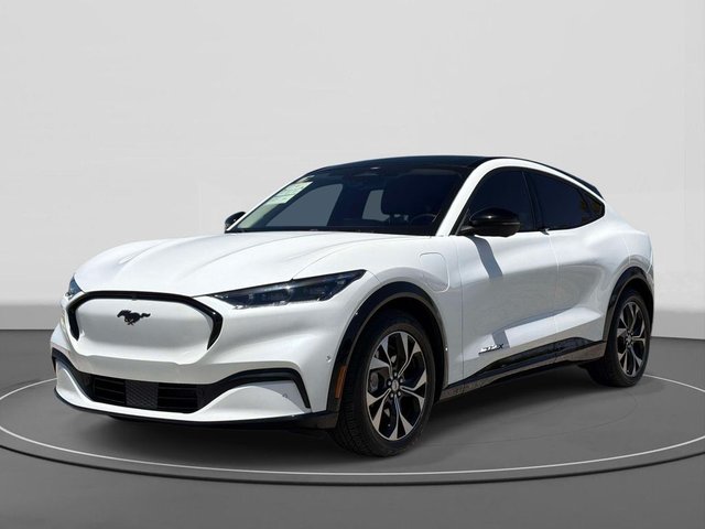 2023 Ford Mustang-Mach-e Premium's photo