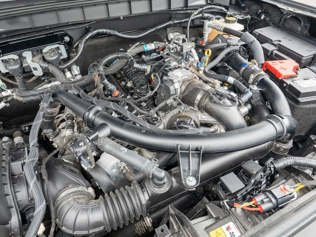 Used 2024 Gray Ford Wildtrak image 37