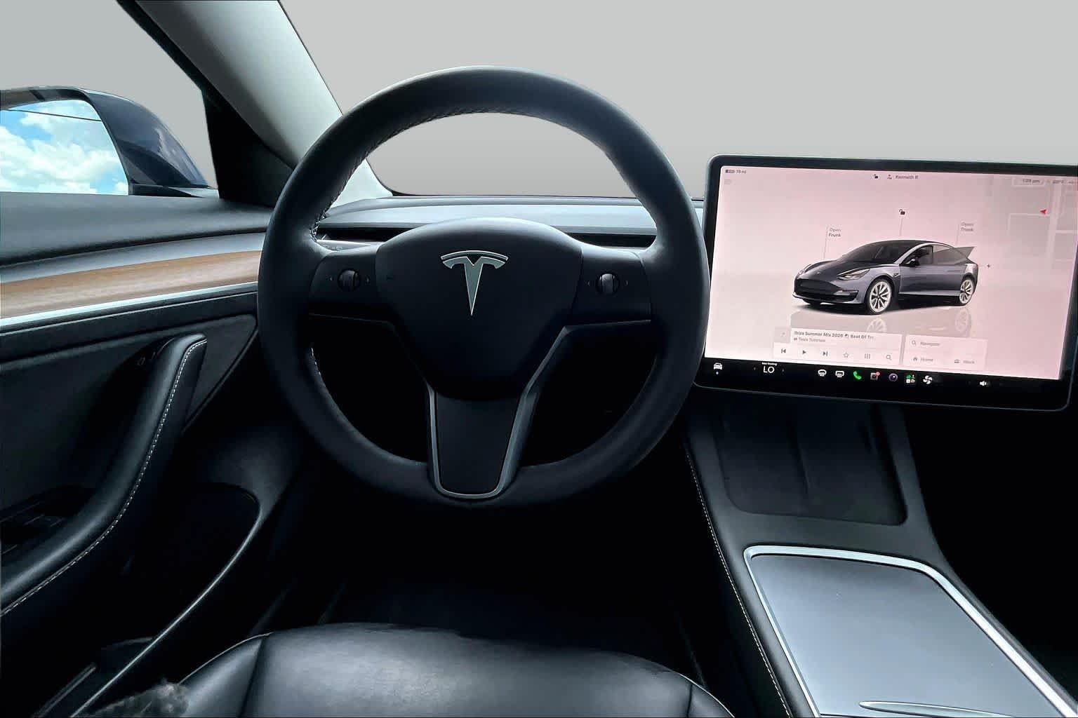 Used 2023 SOLID BLACK Tesla  image 5