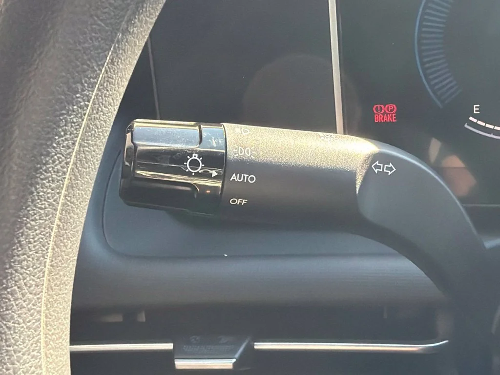 New 2027 Sage Gray Hyundai SE image 31