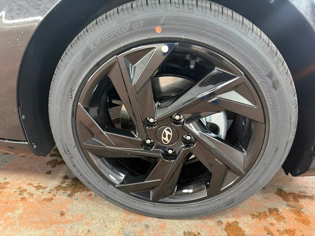 New 2026 Abyss Black Hyundai SEL Sport image 10