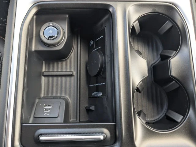 New 2027 Agate Black Metallic Ford Tremor® image 23