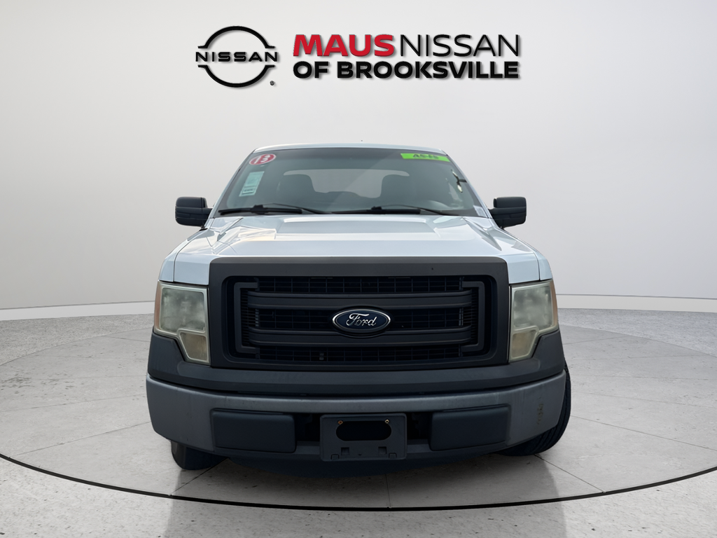 Used 2013 White Ford XL image 3