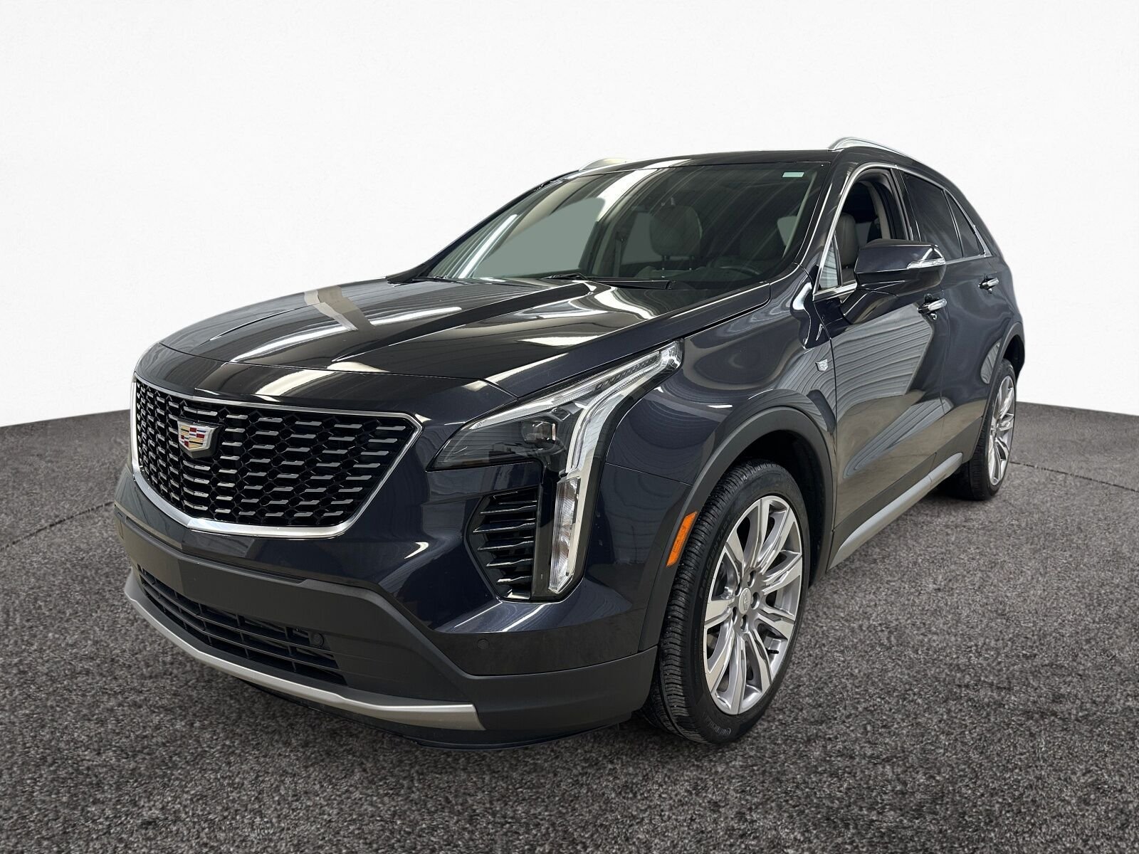 2023 Cadillac XT4 Premium Luxury's photo
