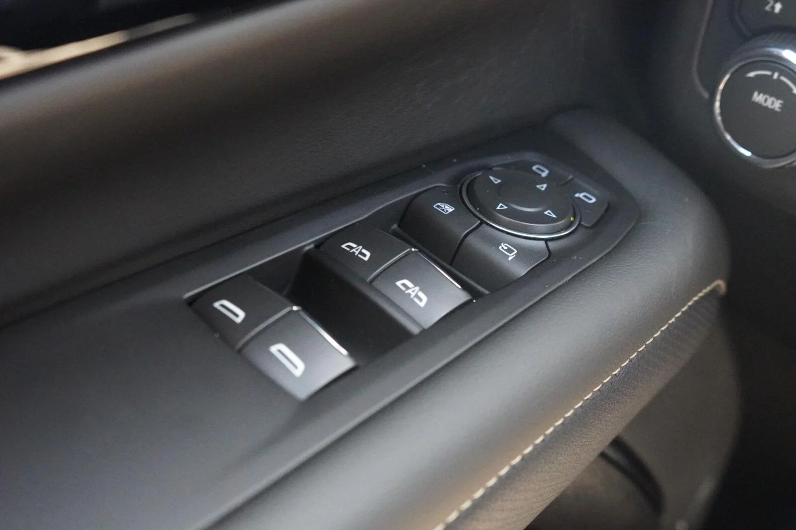 New 2026 Sterling Gray Metallic Chevrolet Premier image 18