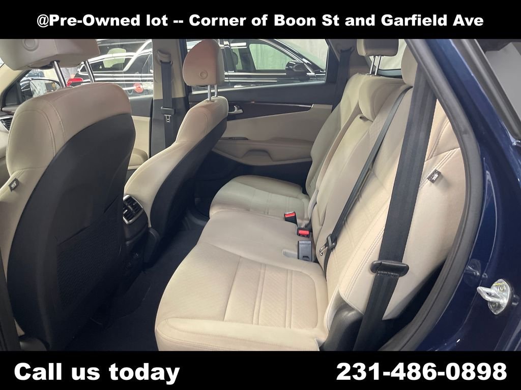 Used 2018 Blue Kia LX image 21