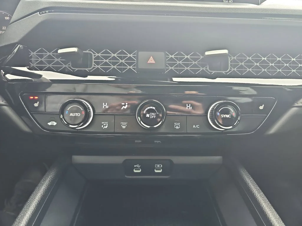 Used 2024  Honda Sport-L image 23