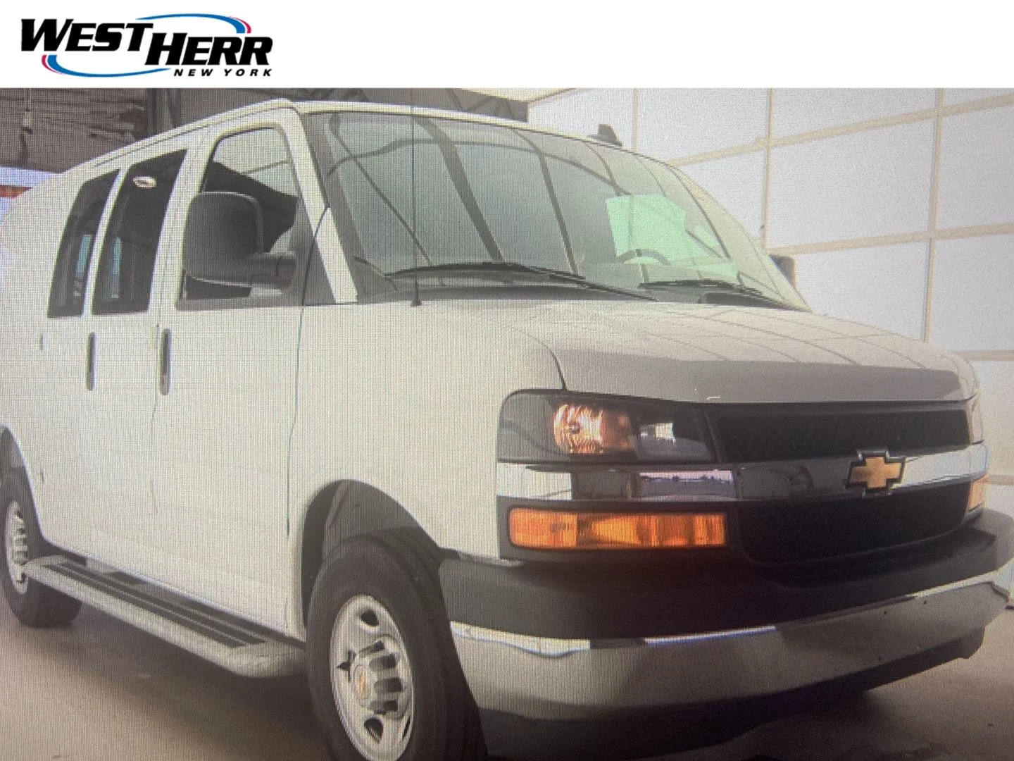 Used 2025 Summit White Chevrolet Cargo Van image 1