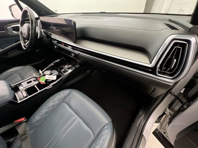 2025 Kia Sorento SX Prestige - Photo 13