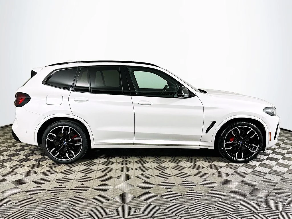 Certified Used 2023 White Metallic BMW M40i image 4