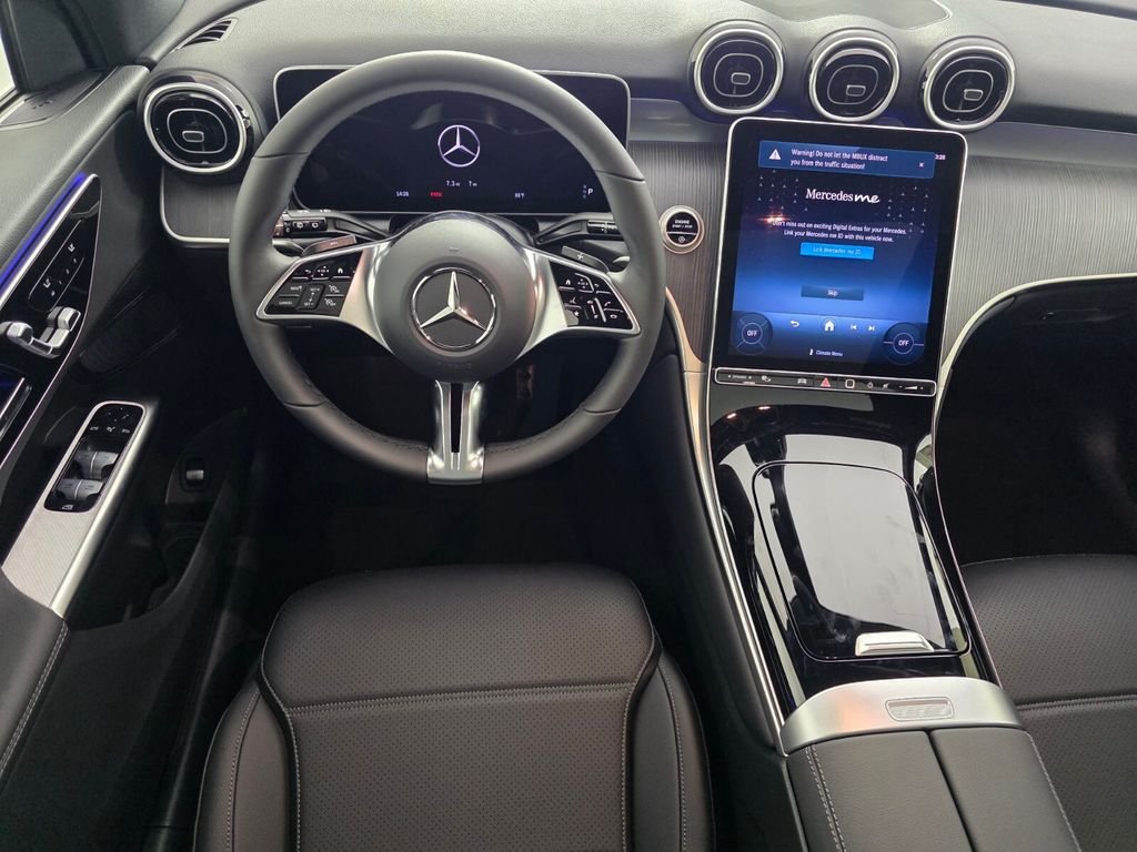 New 2026 MANUFAKTUR Alpine Grey Mercedes-Benz GLC 300 image 10