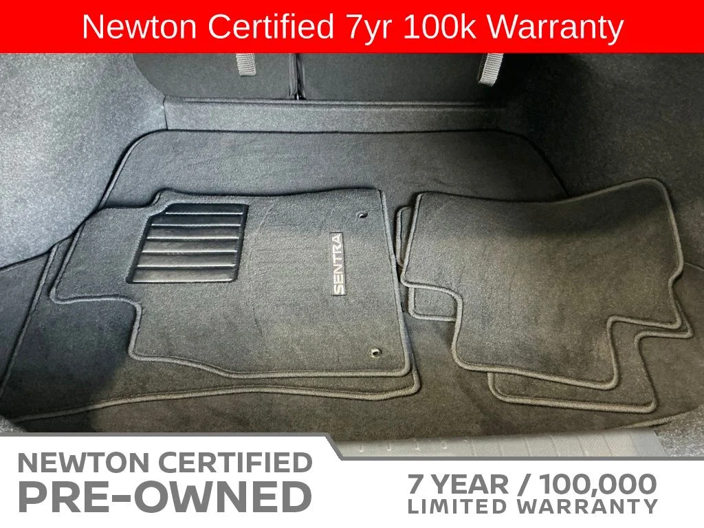 Certified Used 2022 Gun Metallic/Super Black Nissan SR image 21