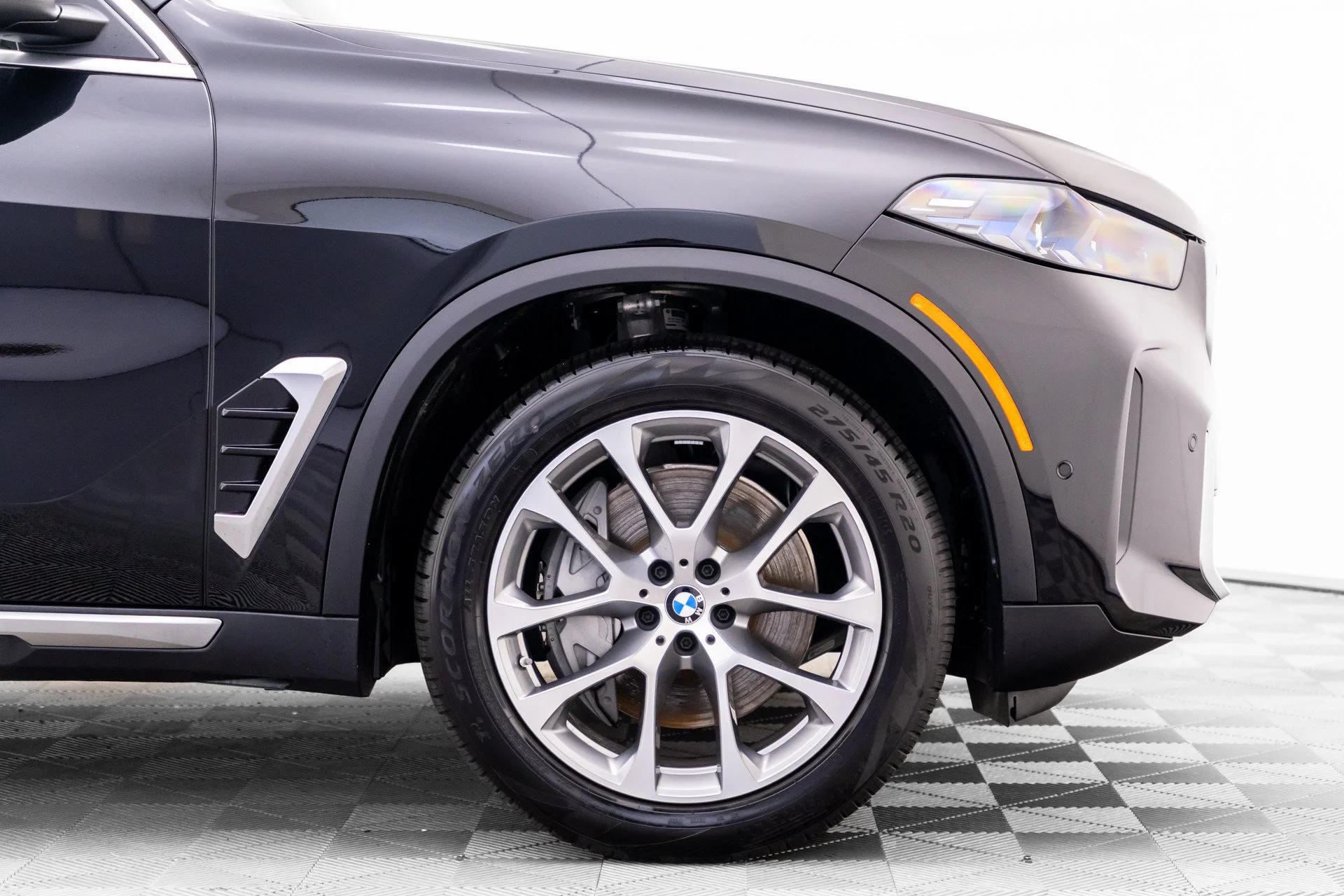 New 2026 Black BMW xDrive50e image 39