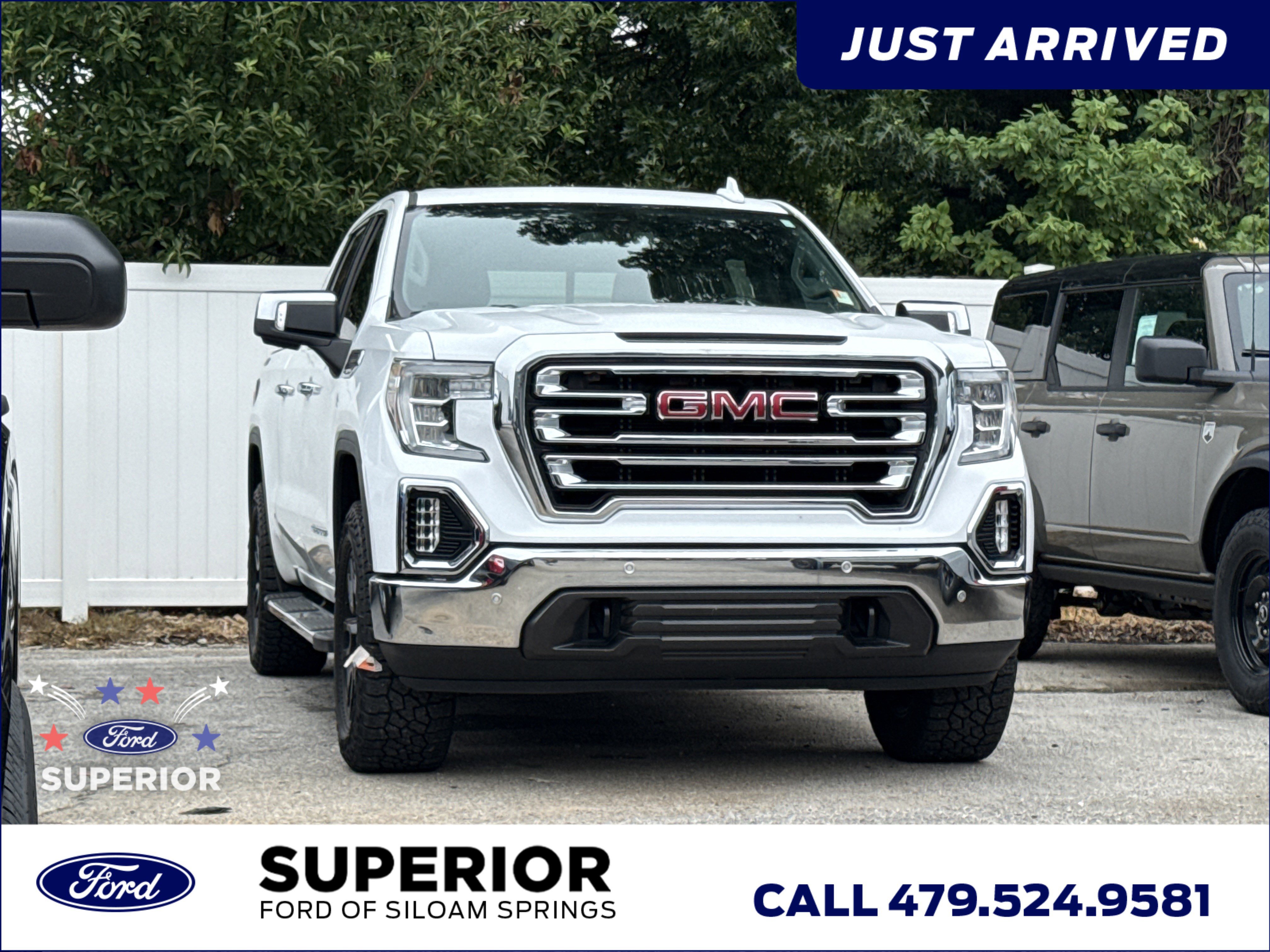 2019 GMC Sierra 4WD Crew Cab Short Box SLT's photo