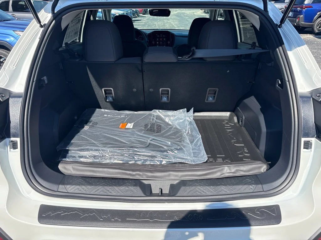 New 2026 White Subaru Premium image 22
