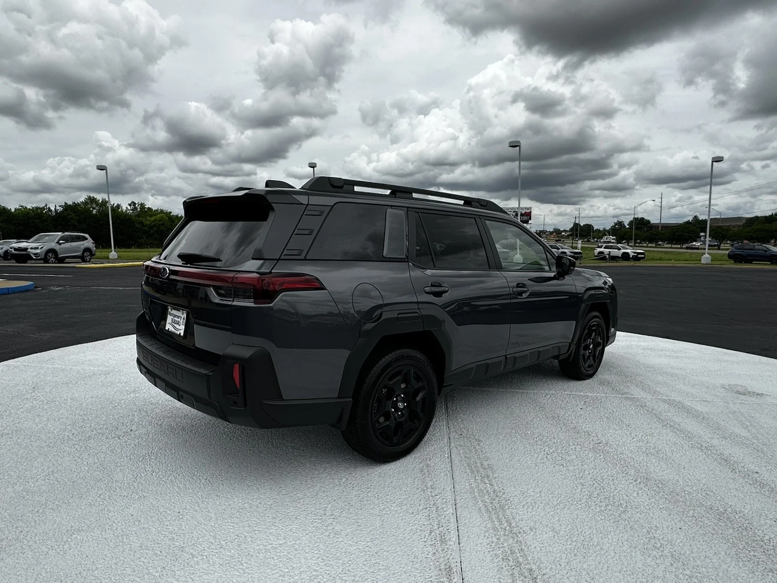 New 2026 MAGNETITE GRAY METALLIC Subaru Limited image 7
