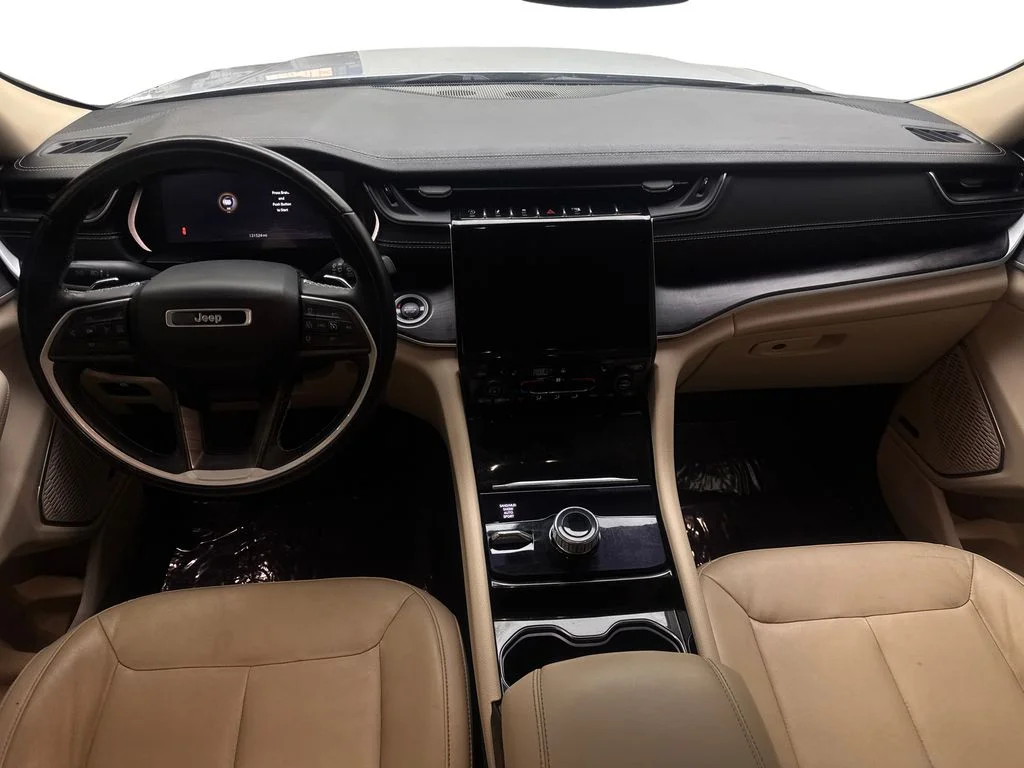 Used 2022 Silver Jeep Limited image 57