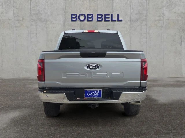 Used 2025 Silver Ford XLT image 4