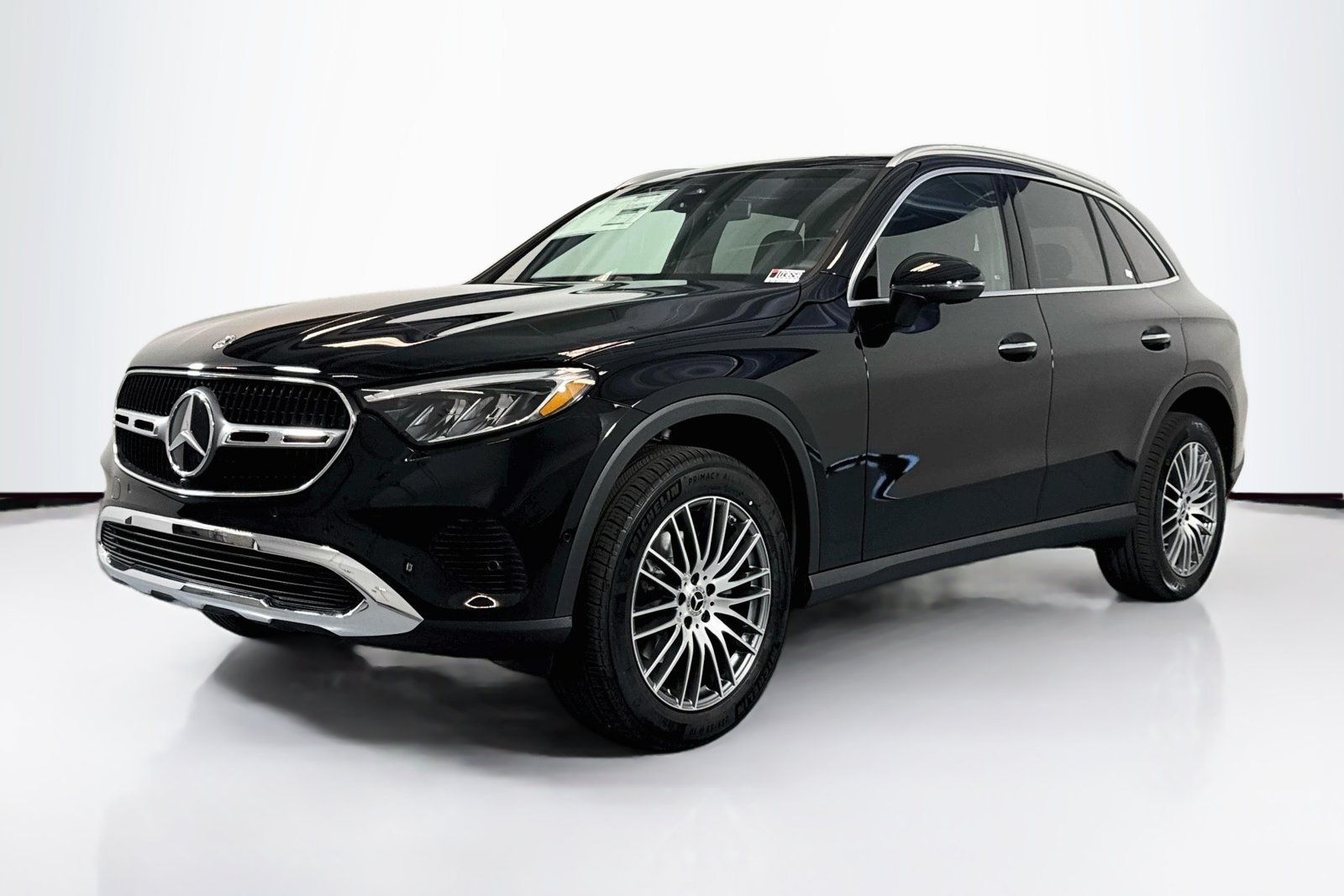 New 2026 Black Mercedes-Benz GLC 300 image 1