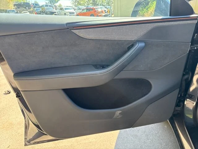 Used 2026 Solid Black Tesla Standard Range image 15