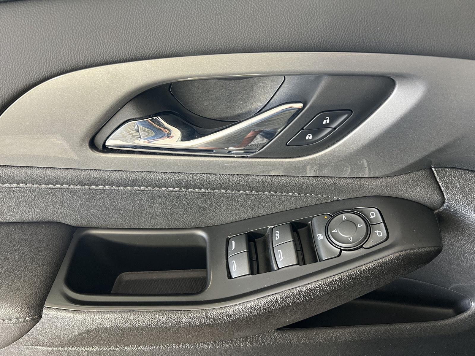 Used 2023 Sterling Gray Metallic Chevrolet LT Cloth image 23