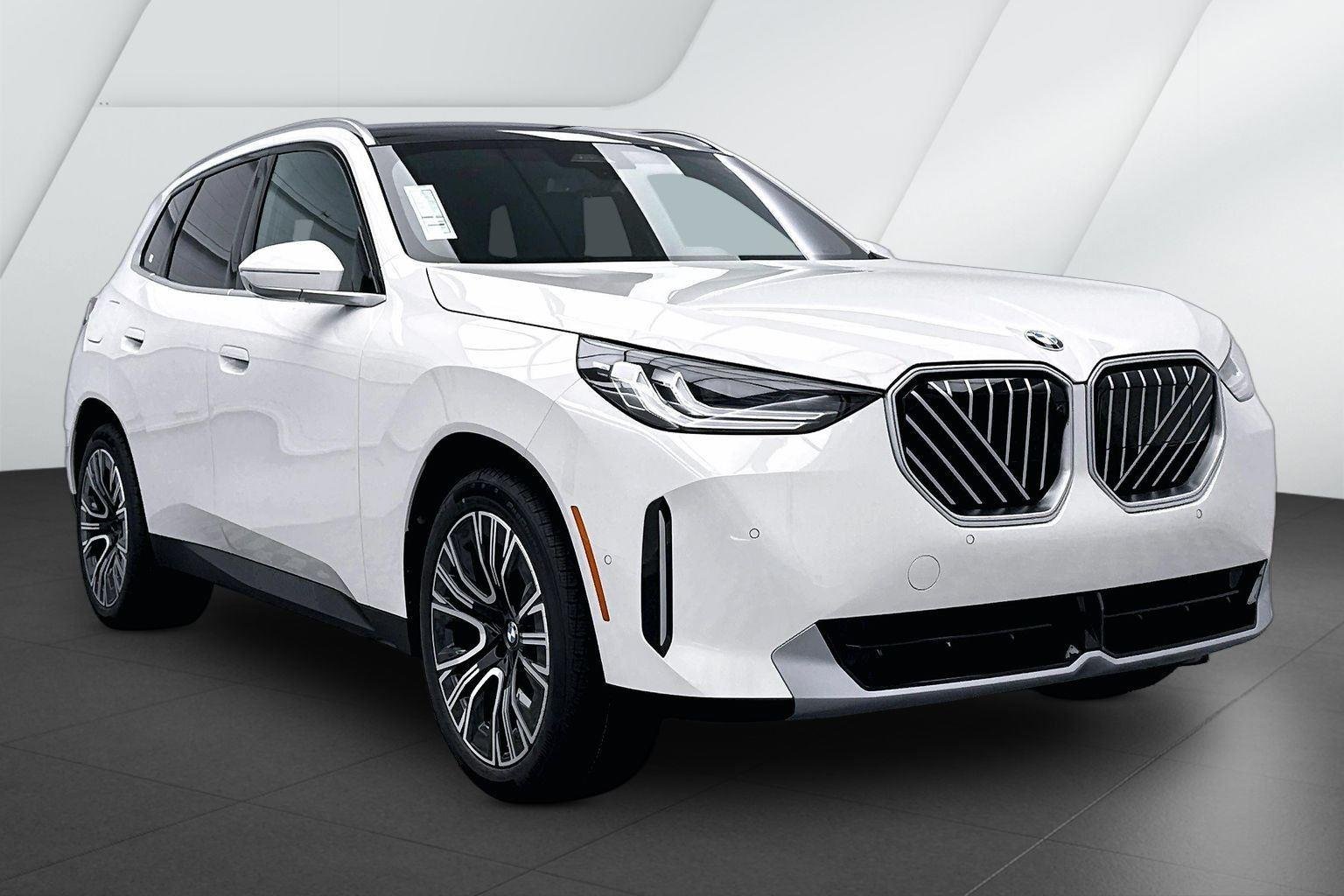 2026 BMW X3 30 XDRIVE's photo