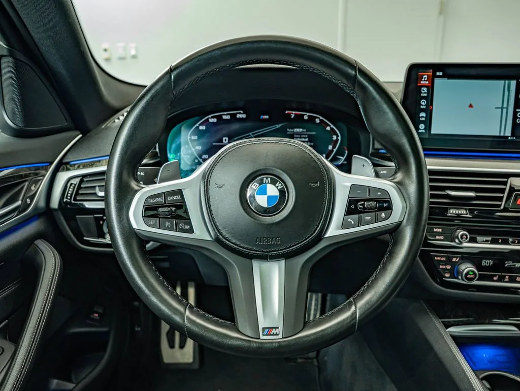 Used 2023 Dark Graphite Metallic BMW 540i image 28