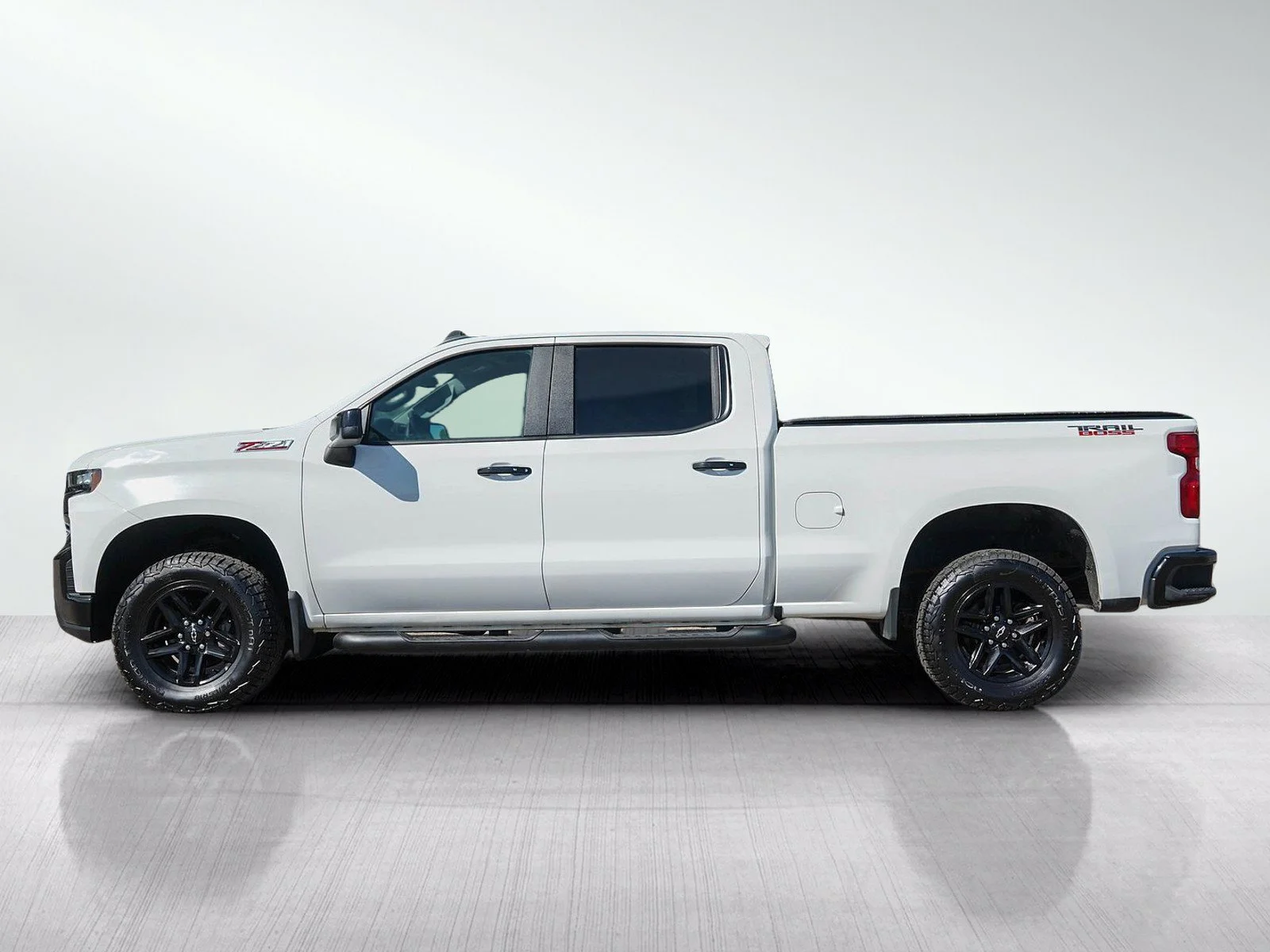 Used 2019 Chevrolet Silverado 1500 LT Trail Boss with VIN 1GCPYFED1KZ336339 for sale in Minneapolis, Minnesota