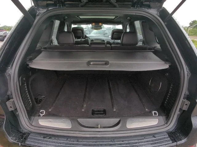Used 2015 Black Jeep High Altitude image 36