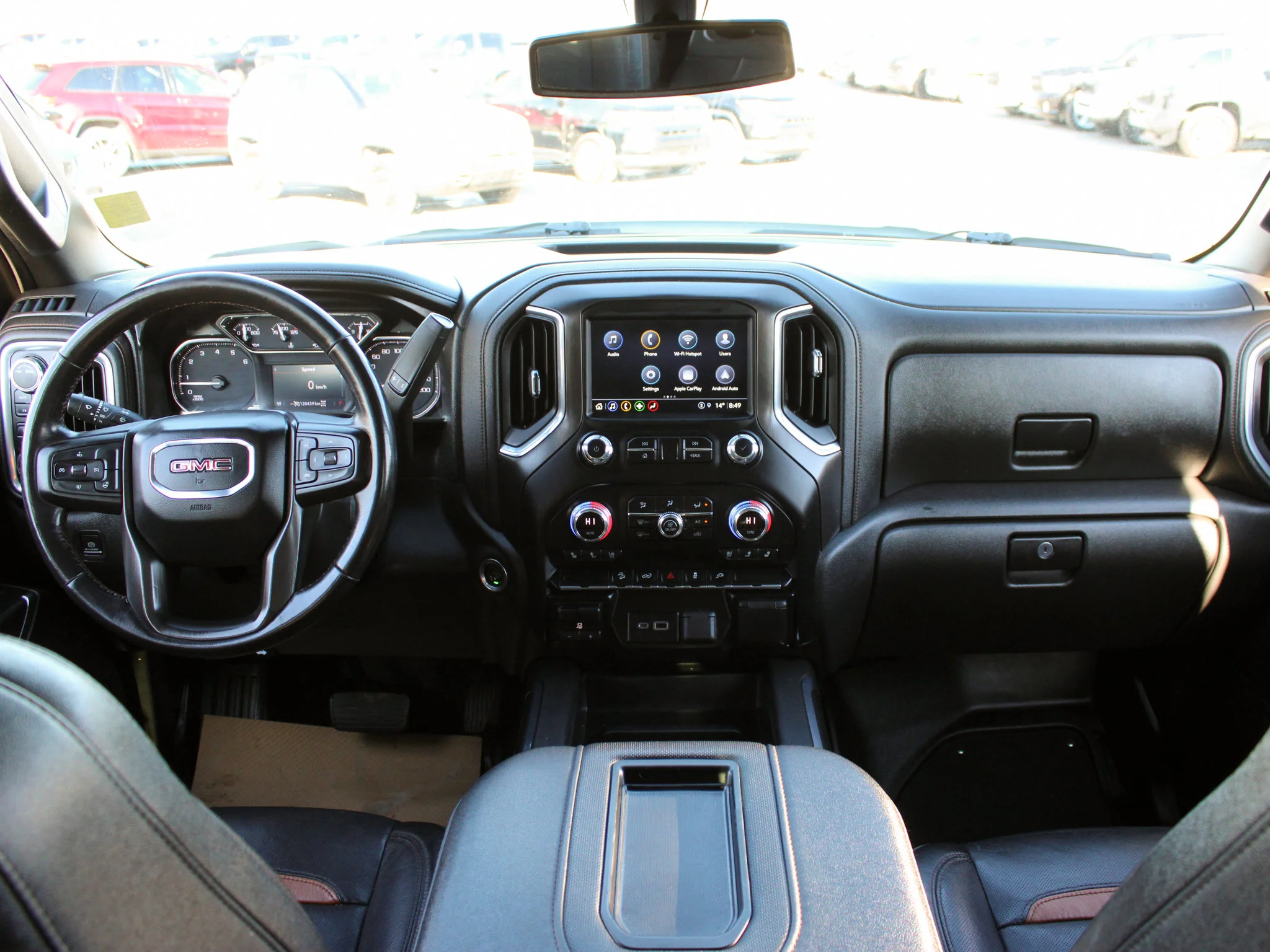 Certified Used 2021 White GMC AT4 * V8 | MultiPro Tailgate | Apple CarPlay | Bedliner | Heated/Vented Seats | Remote Start | 3M image 4