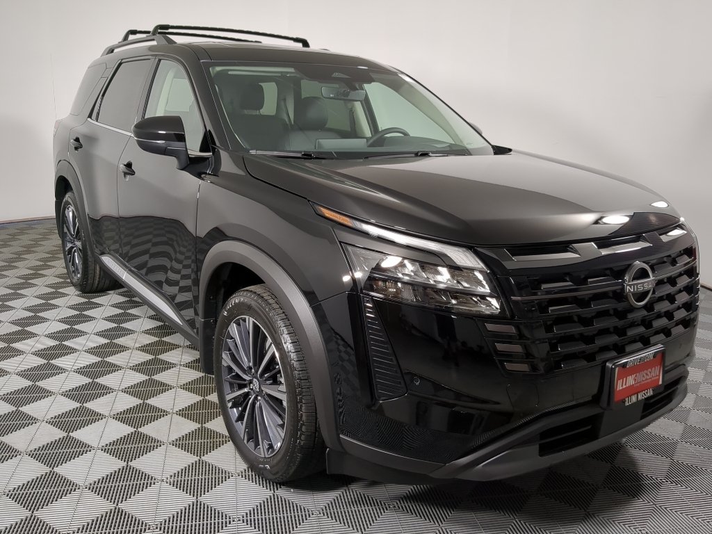 New 2026 Super Black Nissan Platinum image 2
