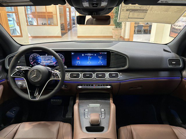 New 2026 MANUFAKTUR Alpine Grey Mercedes-Benz  image 35