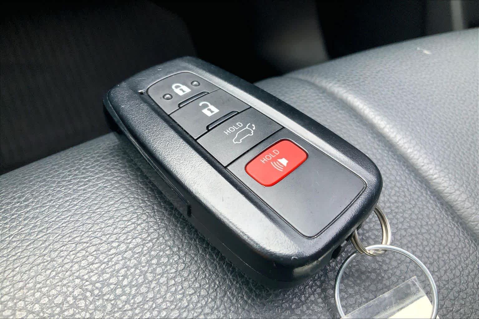 Used 2022 Ruby Flare Pearl Toyota XSE image 15