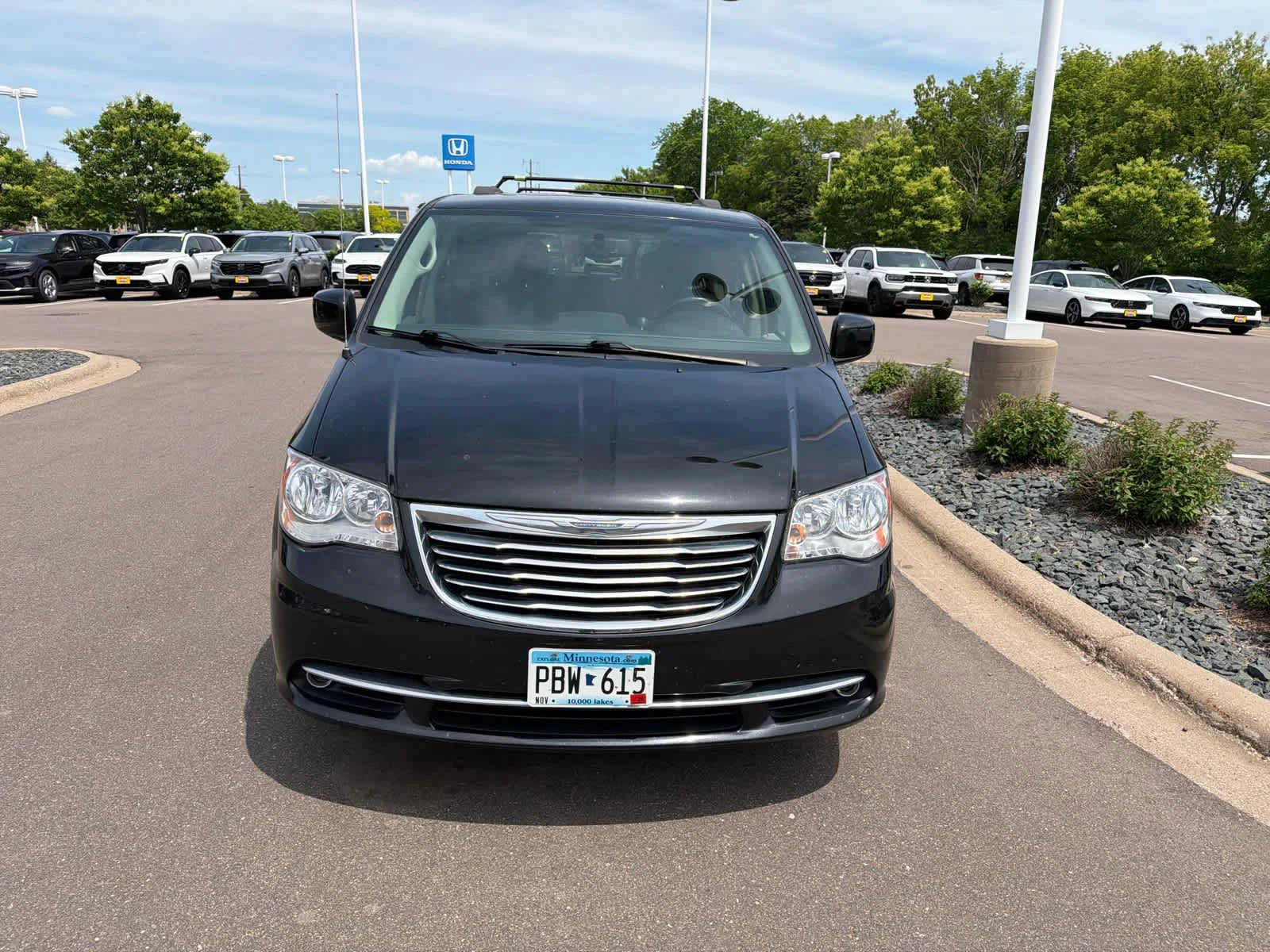 Used 2016 Chrysler Town & Country Touring with VIN 2C4RC1BG0GR197783 for sale in Hopkins, Minnesota
