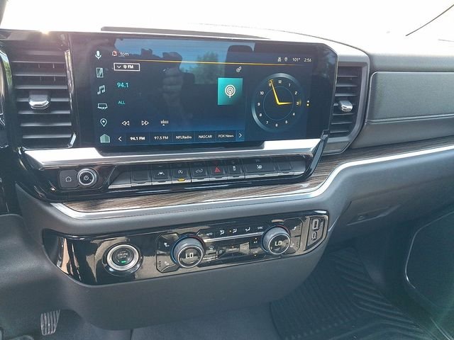 Used 2023 Summit White Chevrolet RST image 57