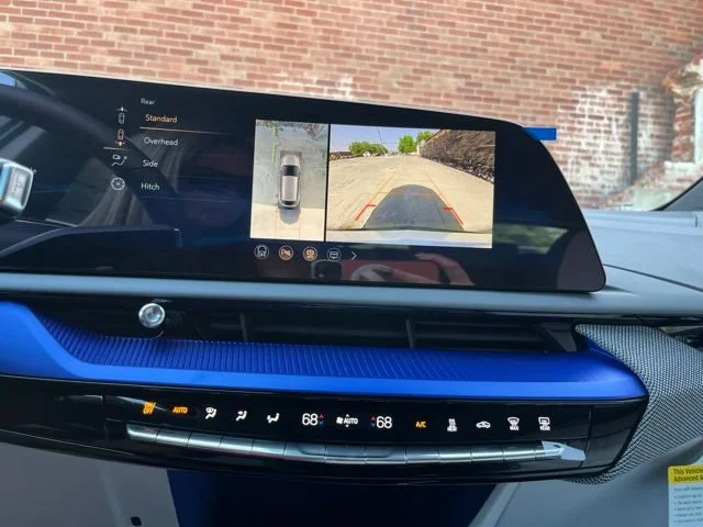 2027 Cadillac OPTIQ Luxury - Photo 37