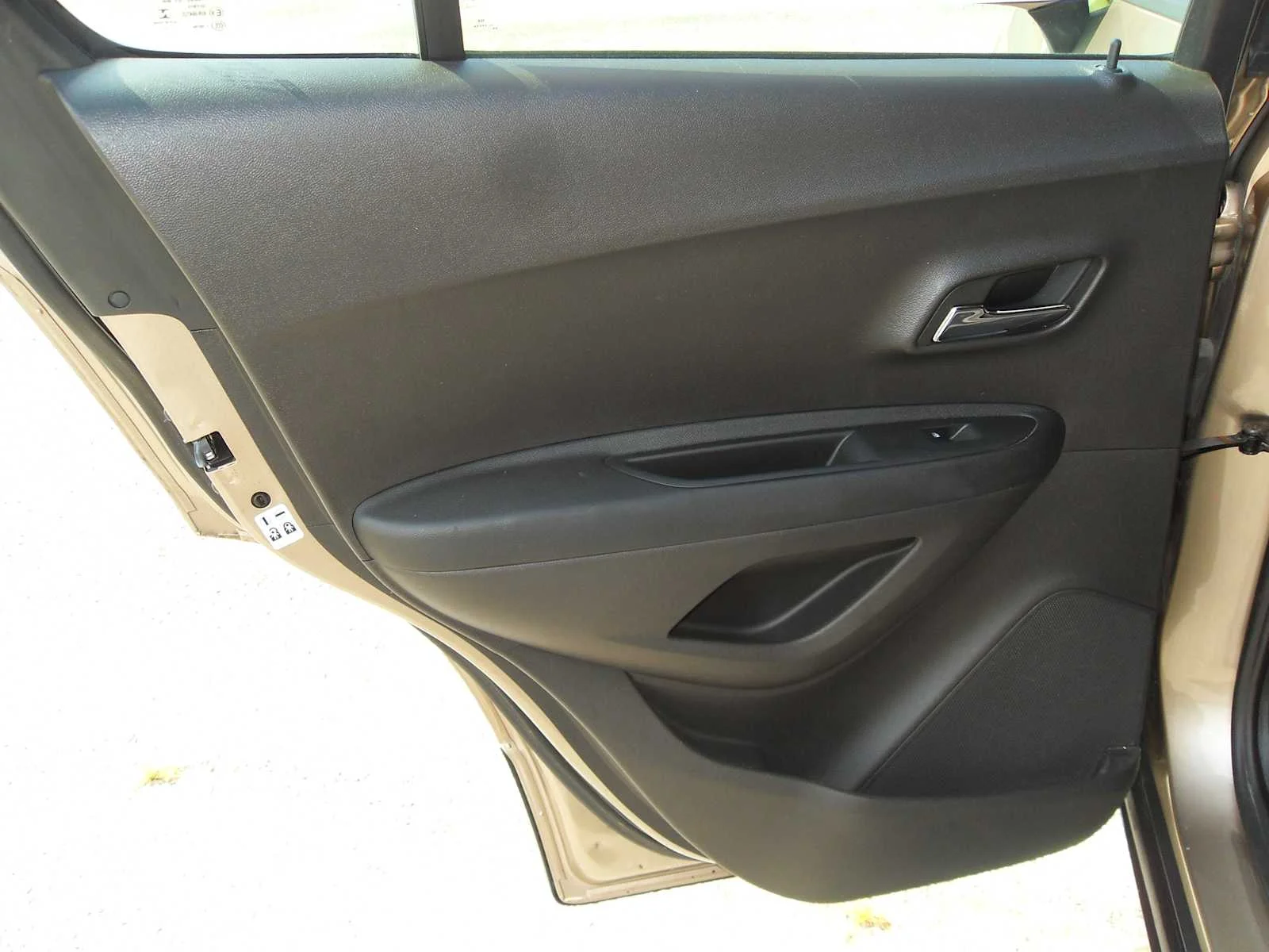 Used 2018 Sandy Ridge Metallic Chevrolet LS image 22