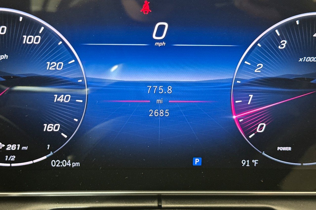 Used 2026 Polar White Mercedes-Benz C 300 image 23