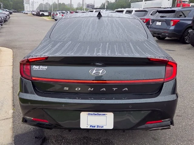 Used 2022 Gray Hyundai Limited image 12