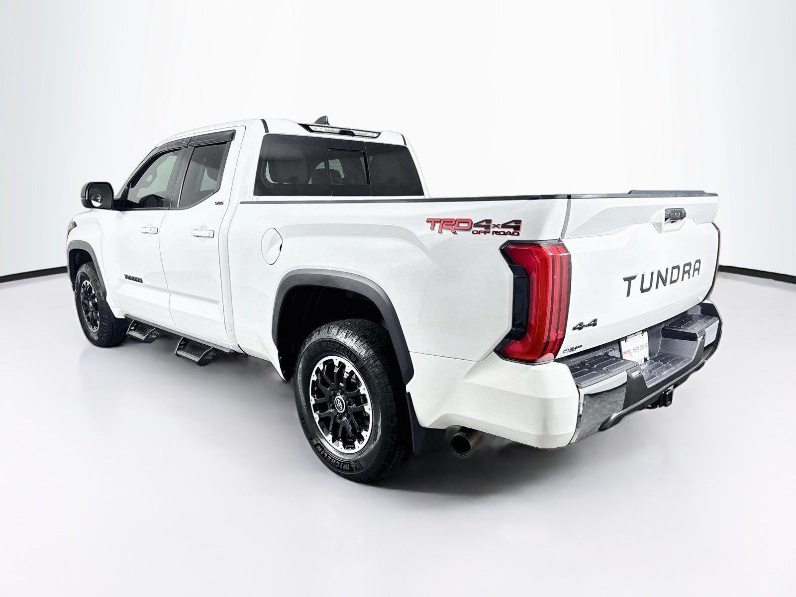 Used 2024 Ice Cap Toyota SR5 image 12