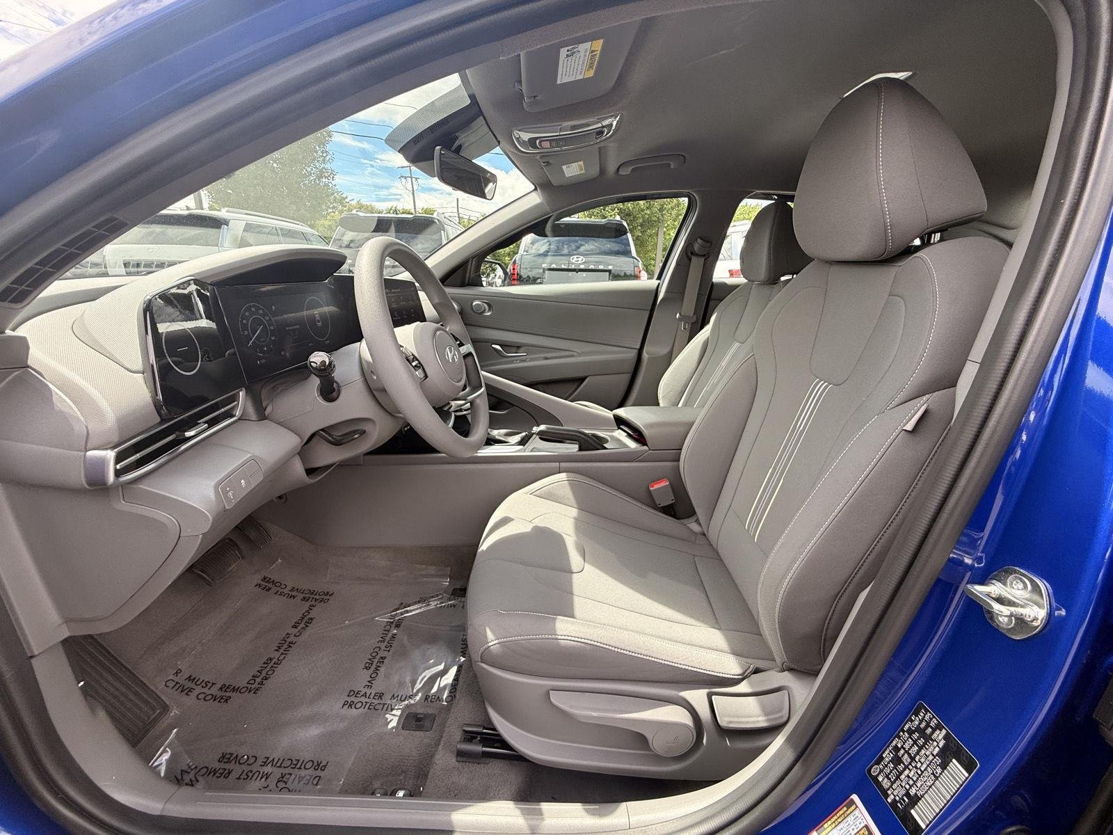 Used 2024 Intense Blue Hyundai SEL image 14